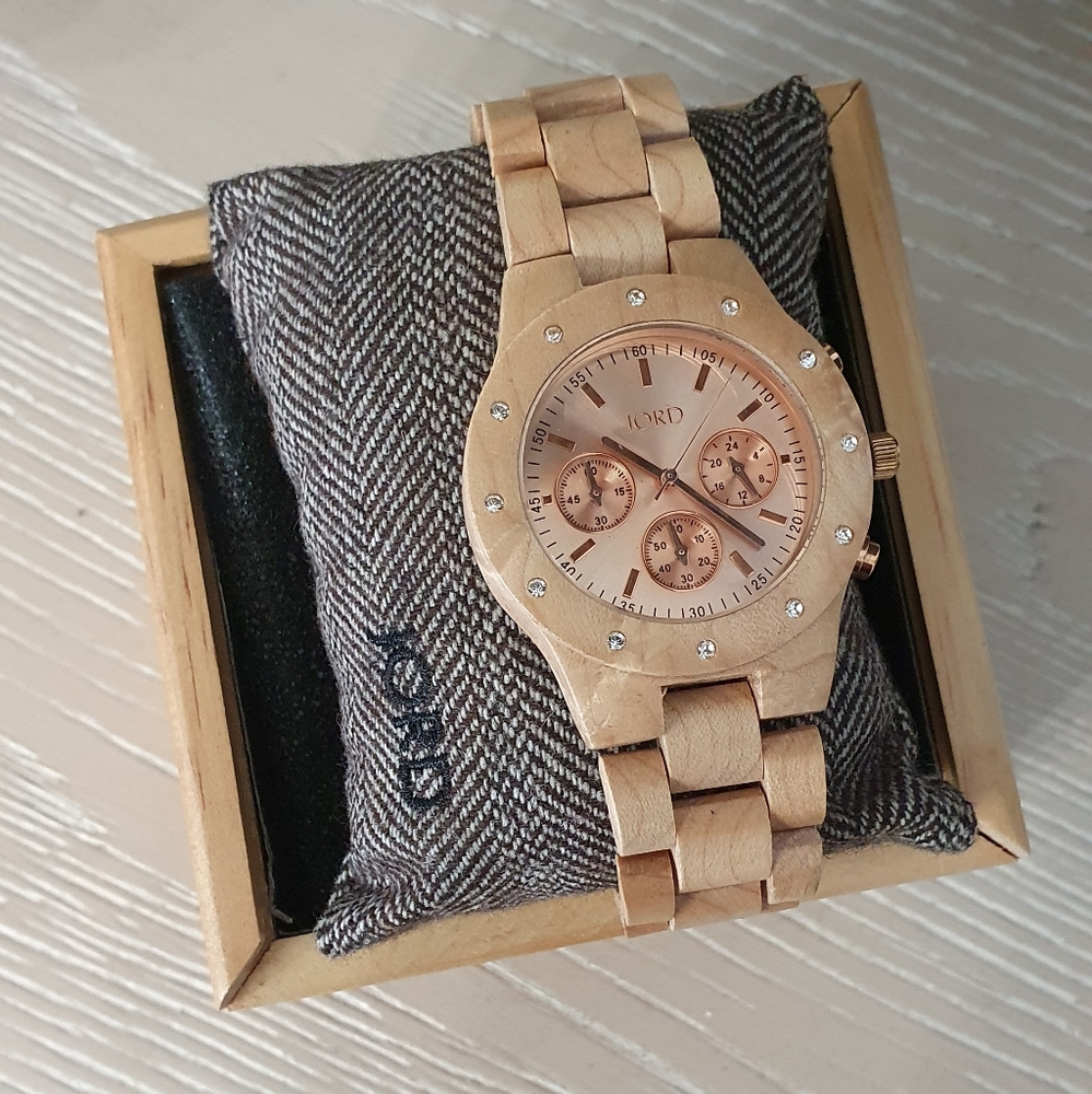 🚫OLD LISTING🚫 ✨️JORD Wooden Watch